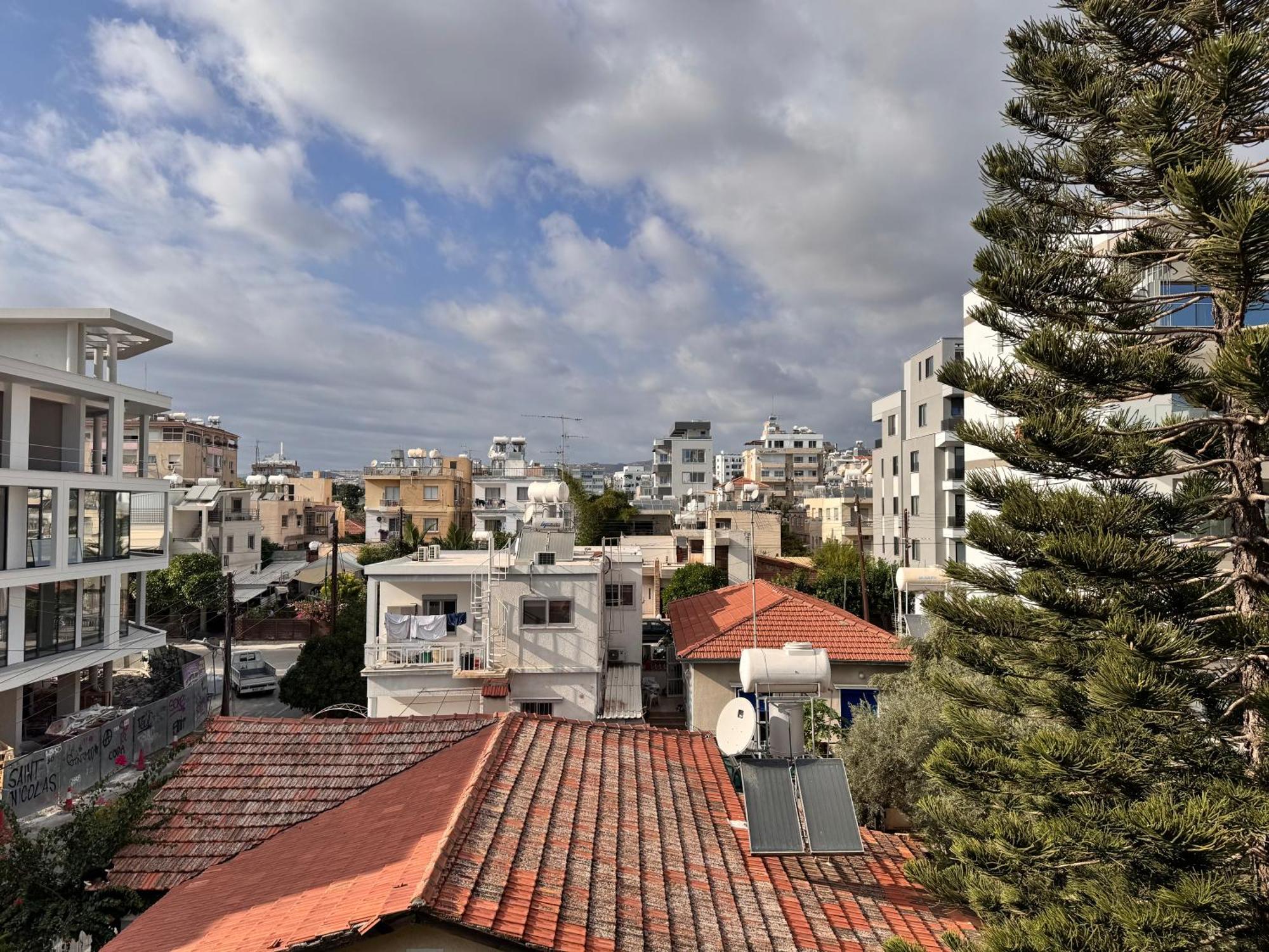 Metro Court Apartments Limassol Værelse billede